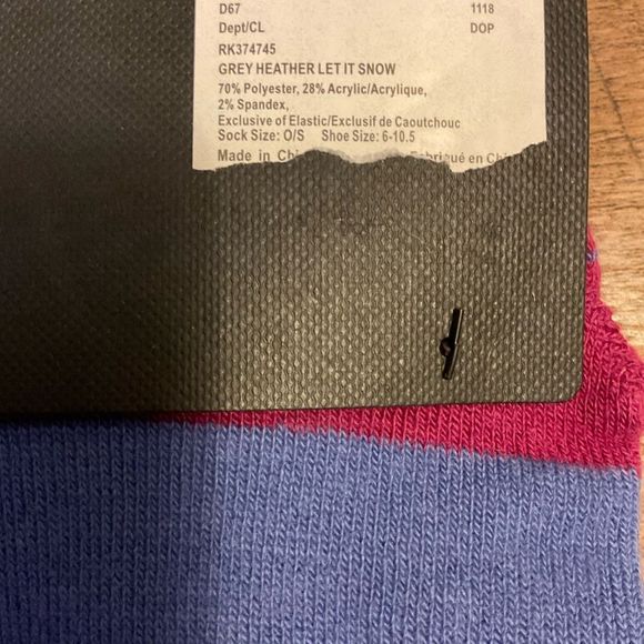 Free Press Let it Snow Socks - Picture 3 of 3